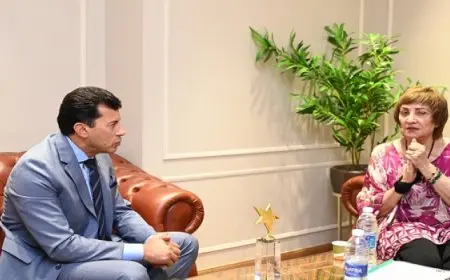 بال .. وزير الشباب يبحث استعدادات استضافة الملتقي الدولي لفنون ذوي القدرات الخاصة “أولادنا”