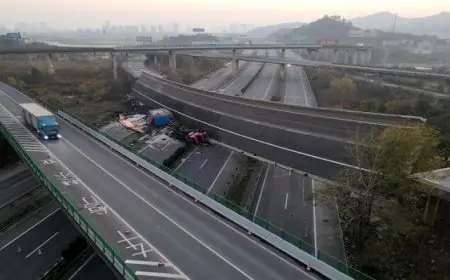 مصرع 11 شخصا جراء انهيار جسر في شمال غربي الصين