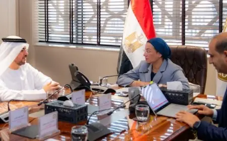 وزيرة البيئة تبحث مع ممثلي مجموعة بيئة الإماراتية فرص التعاون في الاستثمار في إدارة المخلفات