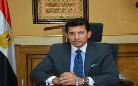 سفير مصر في فرنسا: الدكتور أشرف صبحي يتابع البعثة بباريس ونبحث عن ميداليات عالمية