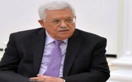 الرئيس الفلسطيني يؤكد ضرورة الوقف الفوري للعدوان الإسرائيلي على قطاع غزة والضفة الغربية