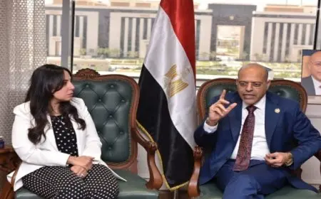 وزير العمل يلتقي وفدًا من مبادرة “إبدأ” لبحث تطوير “منظومة التدريب المهني”.