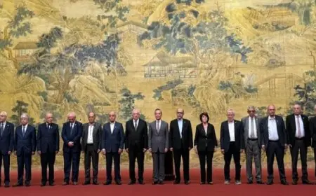 “إعلان بكين”: اتفاق الفصائل الفلسطينية على تشكيل “حكومة وفاق” مؤقتة وتحقيق وحدة وطنية شاملة