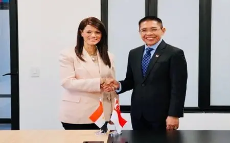 وزيرة التخطيط تبحث مع الوزير الثاني للشئون الخارجية والتعليم بسنغافورة تعزيز سبل التعاون المشترك