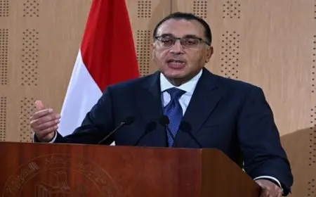 رئيس الوزراء: الدولة المصرية تبذل جهودا كبيرة من أجل السيطرة على الدين وتخفيض مستوياته