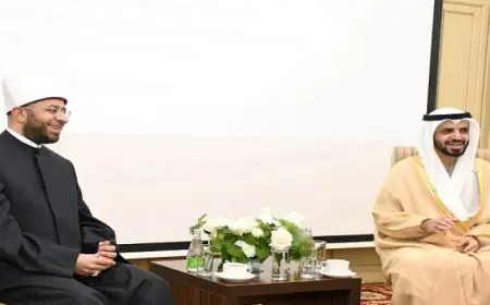 وزير الأوقاف يلتقي رئيس الهيئة العامة للشؤون الإسلامية والأوقاف والزكاة بدولة الإمارات بجمهورية تتارستان