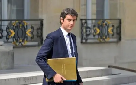 رئيس وزراء فرنسا: الأجهزة الاستخباراتية في حالة استنفار لمعرفة منفذي الهجوم على شبكة السكك الحديدية