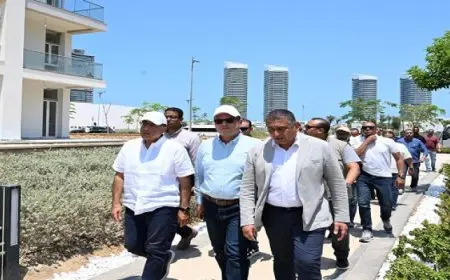 رئيس الوزراء يتفقد الوحدات الجاهزة للتسليم بمشروع “مزارين”بمدينة العلمين الجديدة