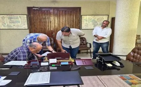 في زيارة مفاجئة.. وزير الكهرباء يتفقد قطاع شبكات المدن الجديدة بالعاشر من رمضان