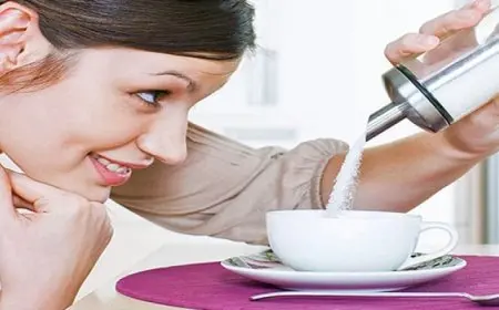 الإفراط في تناول السكر يضر جسمك