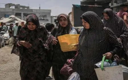 وسط عمليات نزوح كبيرة .. استشهاد 66 وإصابة 241 في قصف لعدة مناطق في غزة