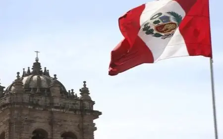 بيرو تمهل الدبلوماسيين الفنزويليين 72 ساعة لمغادرة أراضيها