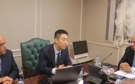 وزير الكهرباء يبحث مع مسئولي شركة ستيت جريد التوسع بأنظمة تخزين الطاقة المتجددة