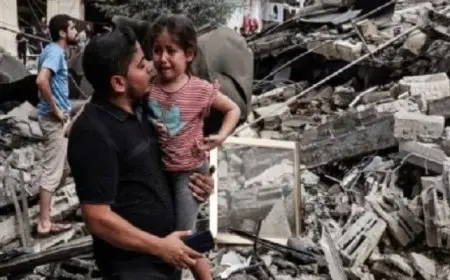 عشرات الشُهداء والجرحى الفلسطينيين في اليوم الـ 300 من العدوان الإسرائيلي على قطاع غزة