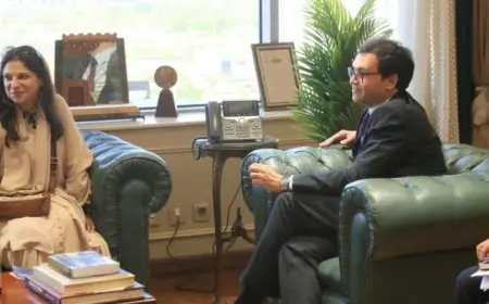 وزارة الثقافة تتسلم مكتبة حفيدة رئيس وزراء مصر الأسبق يحيى باشا إبراهيم