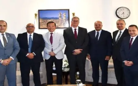 وزير البترول يبحث مع “بريتش بتروليوم” خطط العمل الجديدة في مصر