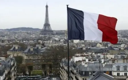 فرنسا تدعو رعاياها إلى مغادرة إيران “في أقرب وقت”
