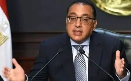 رئيس الوزراء يتفقد مصنع شركة “نايل لينين جروب” للنسيج والمفروشات بالمنطقة الحرة العامة بالإسكندرية