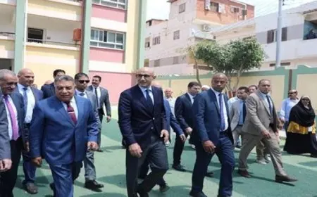 وزير التربية والتعليم ومحافظ الدقهلية يتفقدان مدرسة الحصص الابتدائية التابعة لمشروع “حياة كريمة”