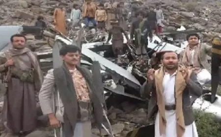 الحوثيون يسقطون طائرة أمريكية طراز فى محافظة صعدة اليمنية..