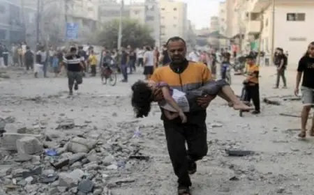 استشهاد 12 فلسطينيا وإصابة آخرين في قصف إسرائيلي لمدينتي غزة ودير البلح