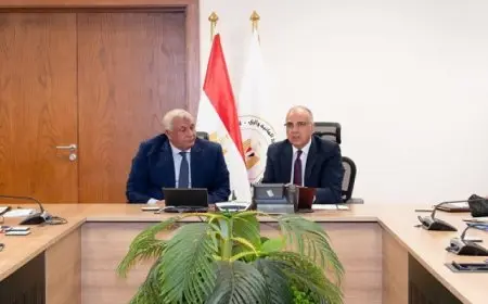 وزير الرى واللواء الزملوط يبحثان موقف المشروعات المائية وضوابط إستخدام المياه الجوفية