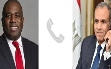 وزير الخارجية والهجرة يتلقى اتصالاً هاتفياً من وزير خارجية المملكة المتحدة