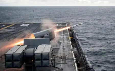 “سنتكوم” تعلن تدمير منصة صواريخ للحوثيين وزورق مسيّر