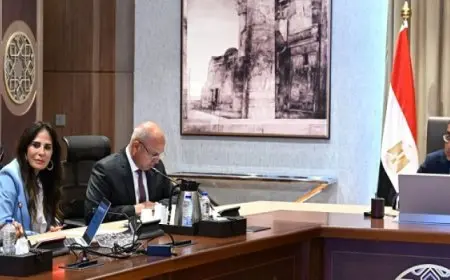 رئيس الوزراء يستعرض مع مجموعة “المن للسيارات” مقترحات التوسعات المستقبلية للشركة