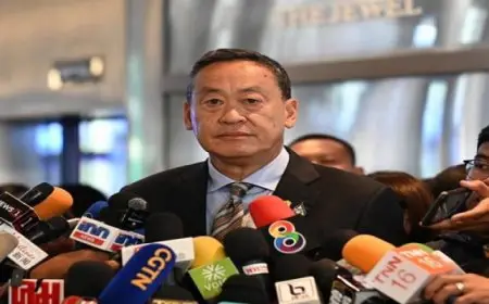 المحكمة الدستورية في تايلاند تقيل رئيس الوزراء