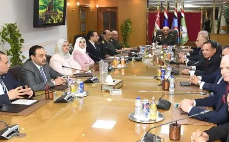 بال ..وزير الدفاع يلتقى وفدا من أعضاء لجنة الدفاع والأمن القومى بمجلس النواب