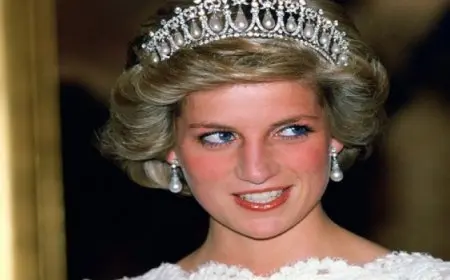 بيع رسالة للملك تشارلز يعبر فيها عن حزنه لوفاة ديانا