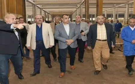 وزير الدولة للإنتاج الحربى ” يتفقد شركة شبرا للصناعات الهندسية
