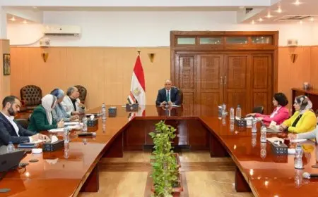 وزير الري يتابع موقف عدد من مشروعات الوزارة المقترحة واولويات تنفيذها