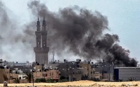 8 شهداء معظمهم أطفال ونساء في قصف إسرائيلي على سوق بوسط غزة