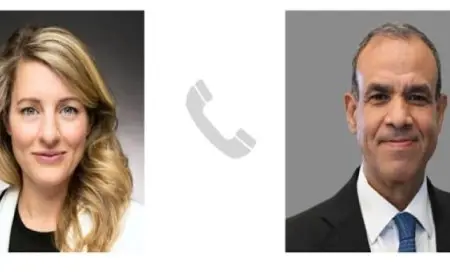 وزير الخارجية يتلقى اتصالاً هاتفياً من نظيرته الكندية