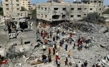 شهداء ومصابون في قصف للاحتلال استهدف مدينة غزة ومخيم المغازي