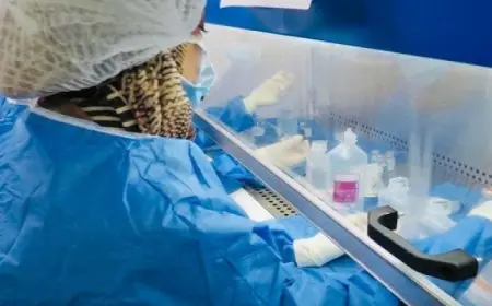 الرعاية الصحية تطلق وثيقة تفعيل الصيدلة الإكلينيكية بمنشآت الهيئة بمحافظات التأمين الصحي الشامل