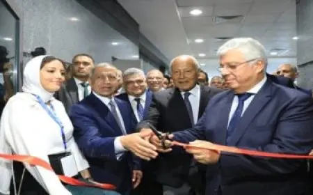 بال .. وزير التعليم العالي يبحث مع السفير القطري سبل التعاون المشترك بين البلدين