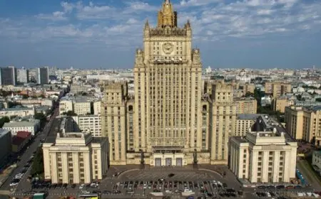 الخارجية الروسية: القوات المسلحة الأوكرانية تختطف مدنيين في مقاطعة كورسك