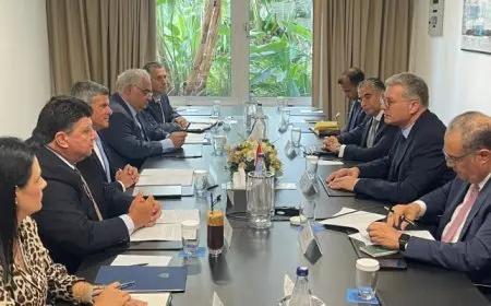 وزير البترول يبحث مع نظيره القبرصى سبل التعاون للتعجيل باستغلال اكتشافات الغاز