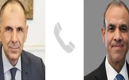 وزير الخارجية يبحث هاتفيًا مع نظيره اليوناني القضايا الإقليمية ذات الاهتمام المشترك