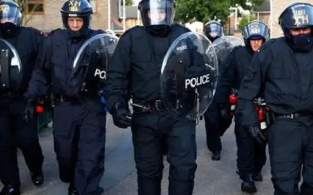 إصابة 6 أشخاص في حادث طعن على متن حافلة غرب ألمانيا