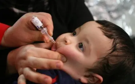 بدء حملة التلقيح ضد شلل الأطفال في وسط قطاع غزة