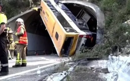 مقتل 7 وإصابة العشرات إثر انقلاب حافلة في ميسيسيبي بالولايات المتحدة