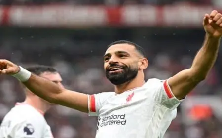 محمد صلاح يساهم في فوز ليفربول على مانشستر يونايتد 3ـ0 في الدوري الإنجليزي