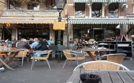 صاحبة مقهى كورية تتحول لتريند بسبب مظهرها الطفولى