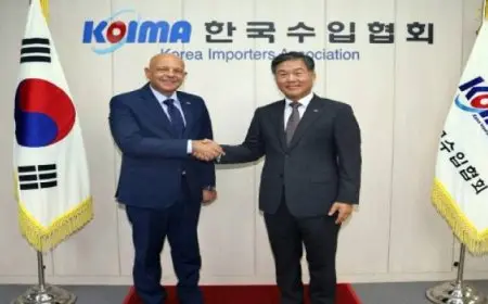 السفير المصرى في كوريا الجنوبية يلتقي برئيس مجلس الإدارة والرئيس التنفيذي لرابطة المستوردين الكوريين