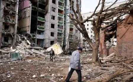 مقتل وإصابة 14 شخصا في قصف روسي لمنطقة دونيتسك