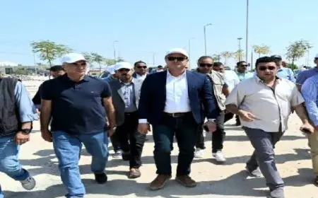 وزير الإسكان يتفقد وحدات المبادرة الرئاسية “سكن لكل المصريين” بالعاشر من رمضان